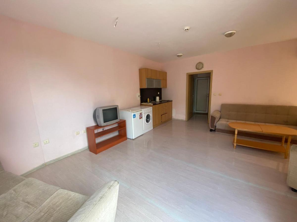 Stella Polaris 1 Apartments Солнечный берег Экстерьер фото