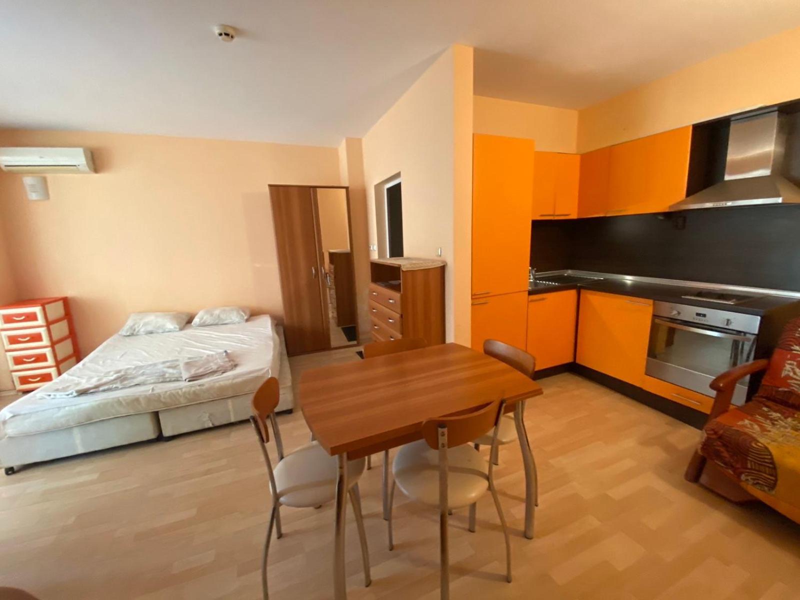 Stella Polaris 1 Apartments Солнечный берег Экстерьер фото