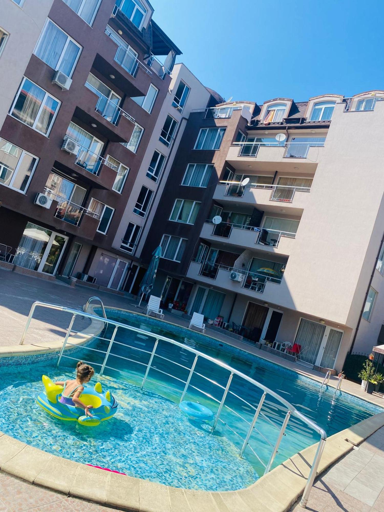 Stella Polaris 1 Apartments Солнечный берег Экстерьер фото